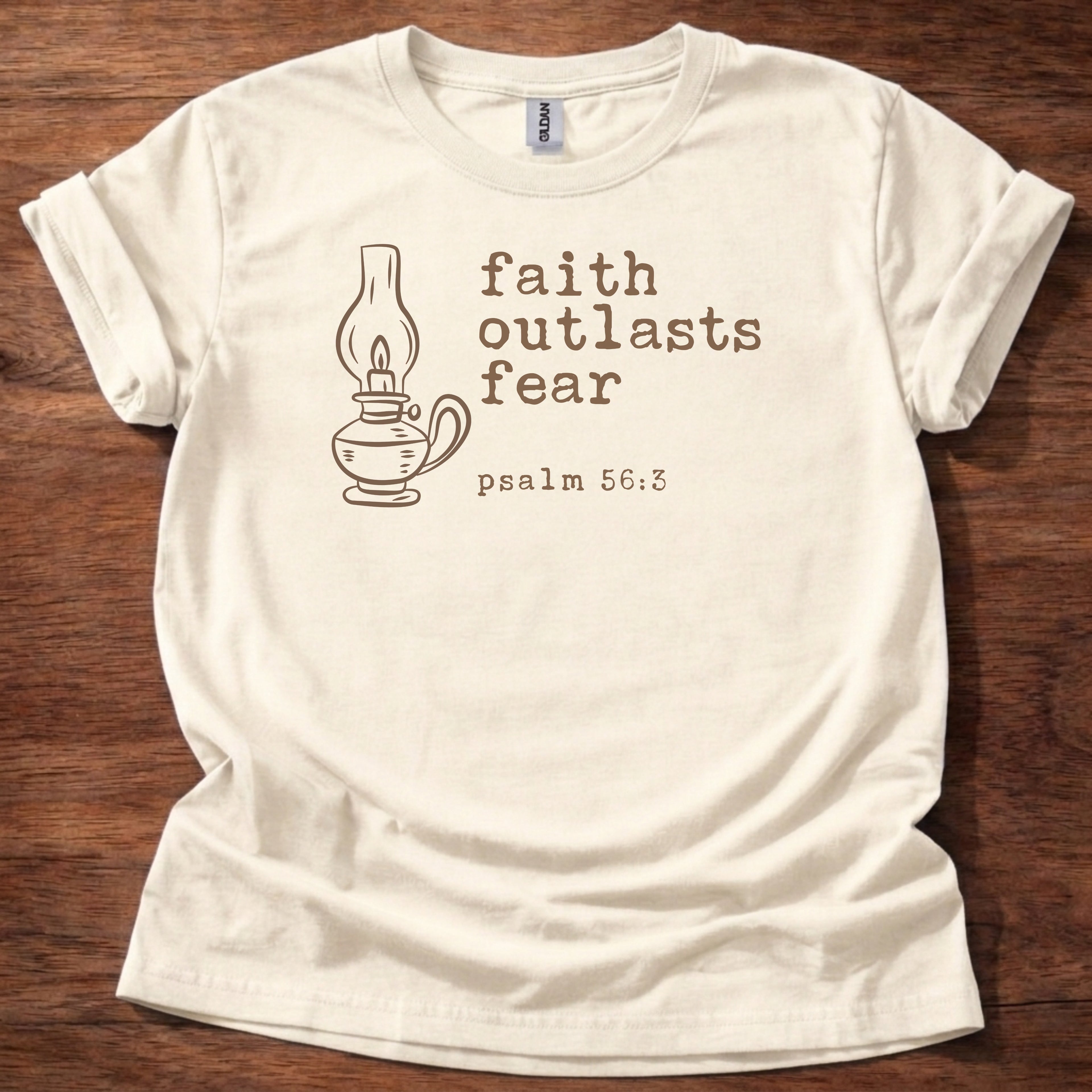 Faith outlasts fear T-Shirt
